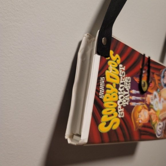 Scooby-Doo Spookiest Tales Upcycled Y2K 2001 VHS Shoulder Bag Purse - Picture 7 of 9